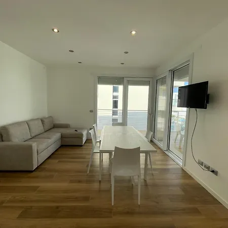Marina Dream Beach Apartments With Sea View Terrace - Agenzia Cocal Caorle Exterior photo